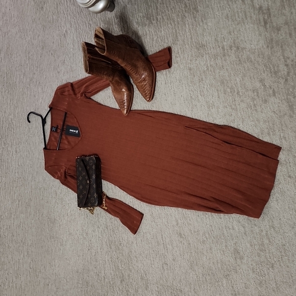 NWT Dress - Picture 1 of 2